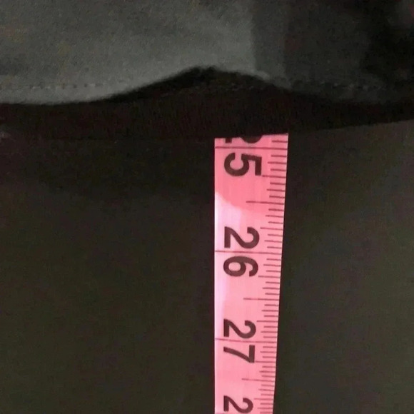 LOFT V-neck keyhole tie,cut out detail shoulder, sleeveless tunic,tank top - Picture 10 of 11